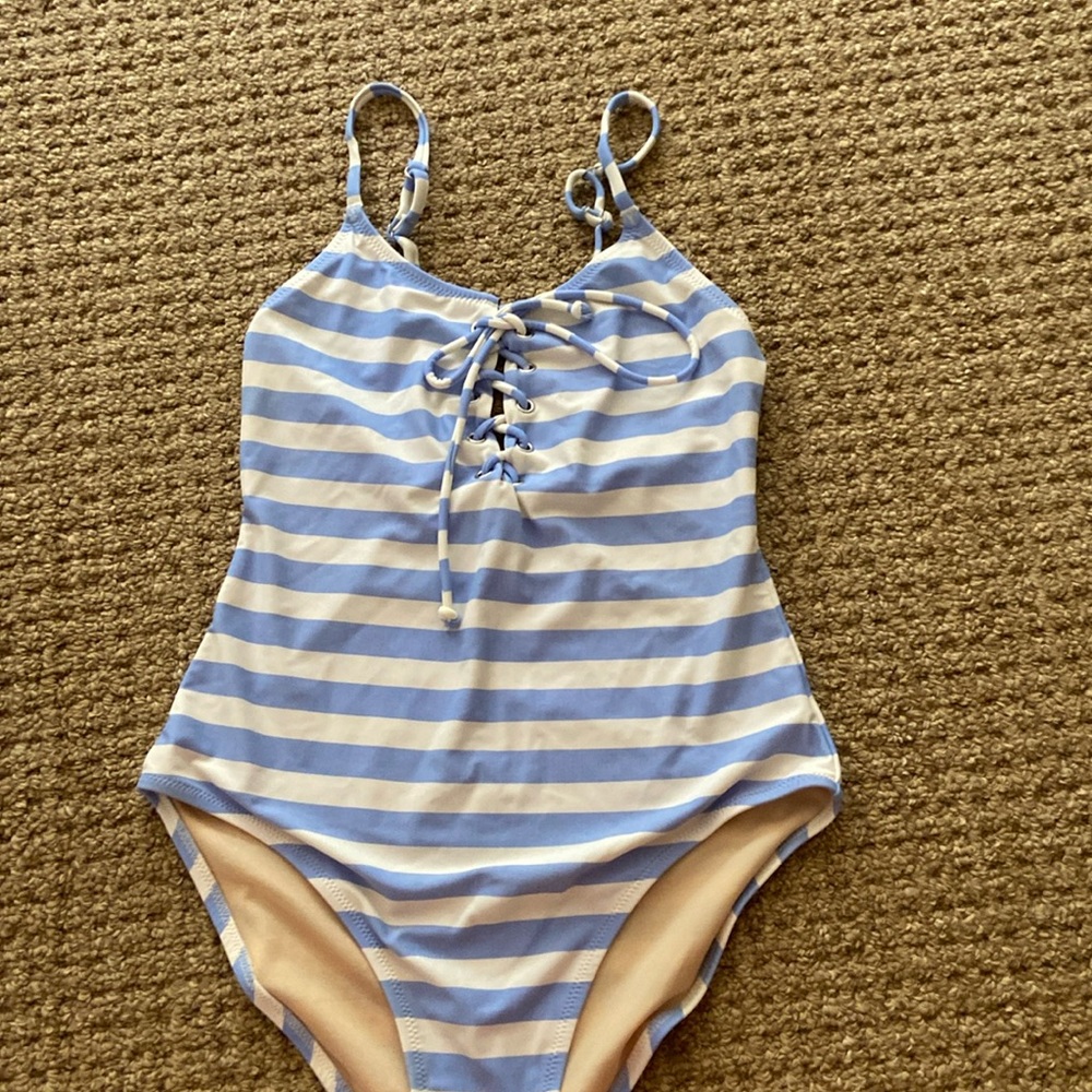 Old Navy One Piece Swimsuit